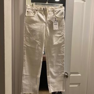 NWT Zara The HW kick in off white size 10 - high rise - slim fit - straight leg